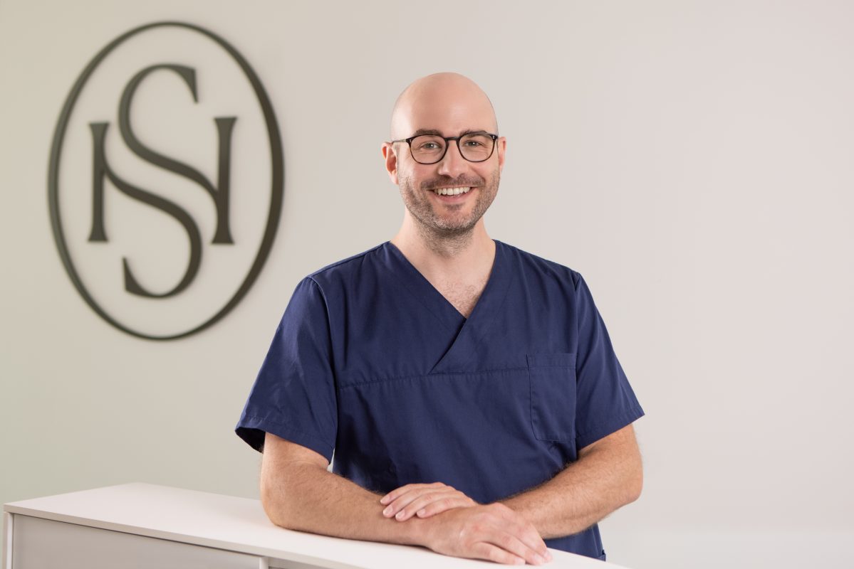 dr-stefan-hacker-facharzt-plastische-chirurgie-forscher-experte